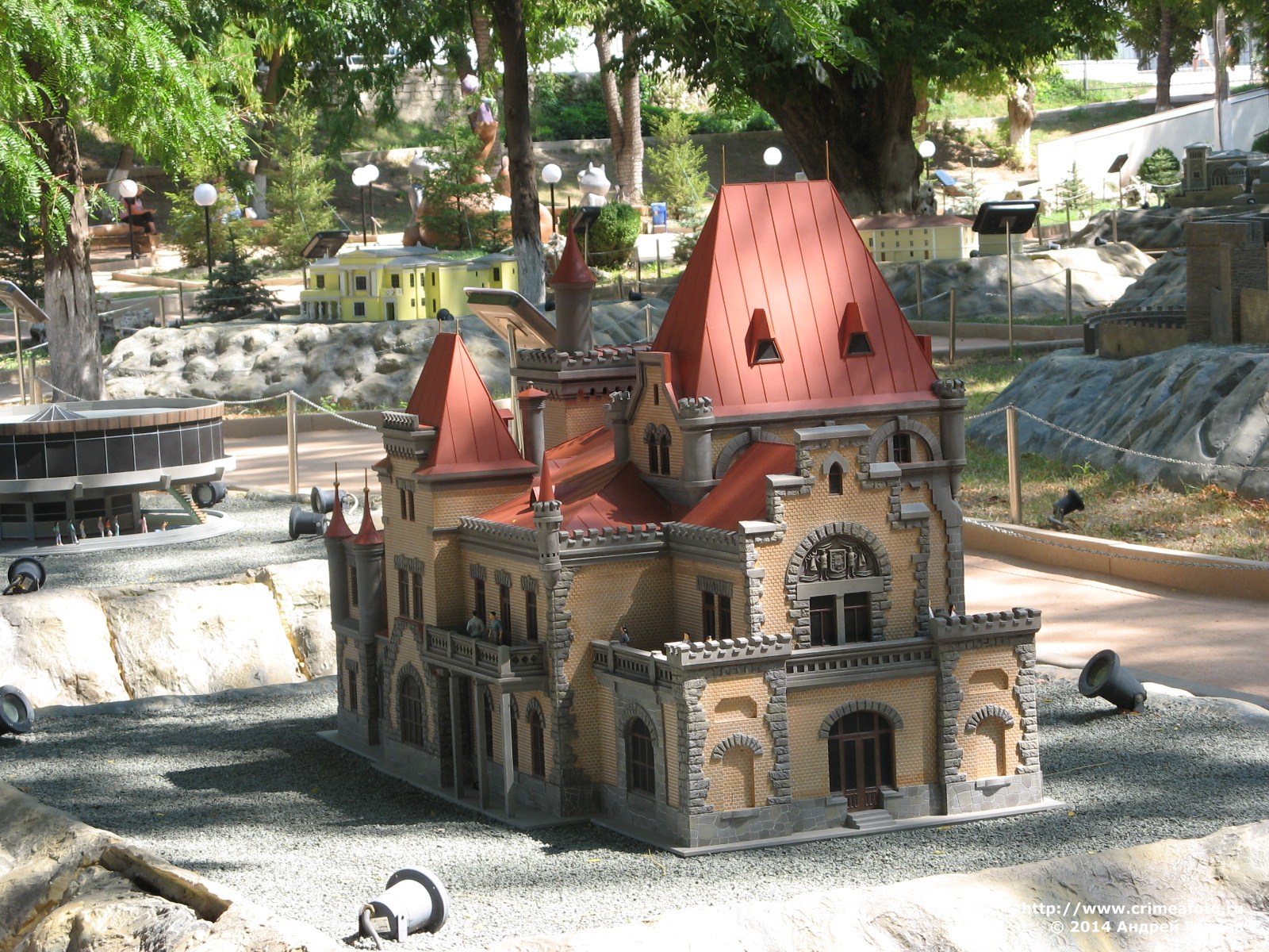 Бахчисарайский парк миниатюр
